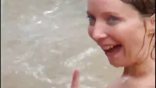 চর্মসার এবং পায়ের স ...