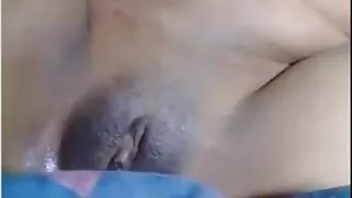 উদাসী জাপানি ওয়েঞ্চ ...