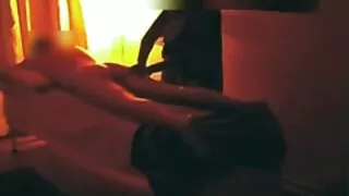 গ্ল্যামারাস স্বর্ণকে ...