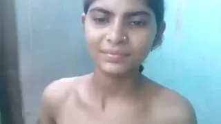 সেক্সি স্বর্ণকেশী ভি ...