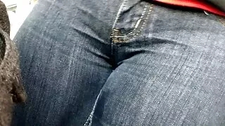 স্যাসি তরুণ কুক্কুট  ...