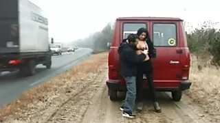 স্বেচ্ছাচারী চেরি রো ...
