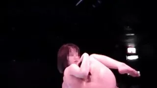 জুগি তরুণ স্বর্ণকেশী ...